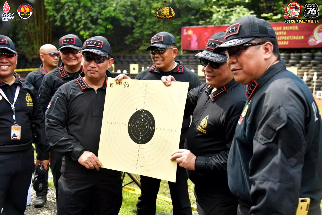 Top! Jenderal ini Juara Lomba Menembak