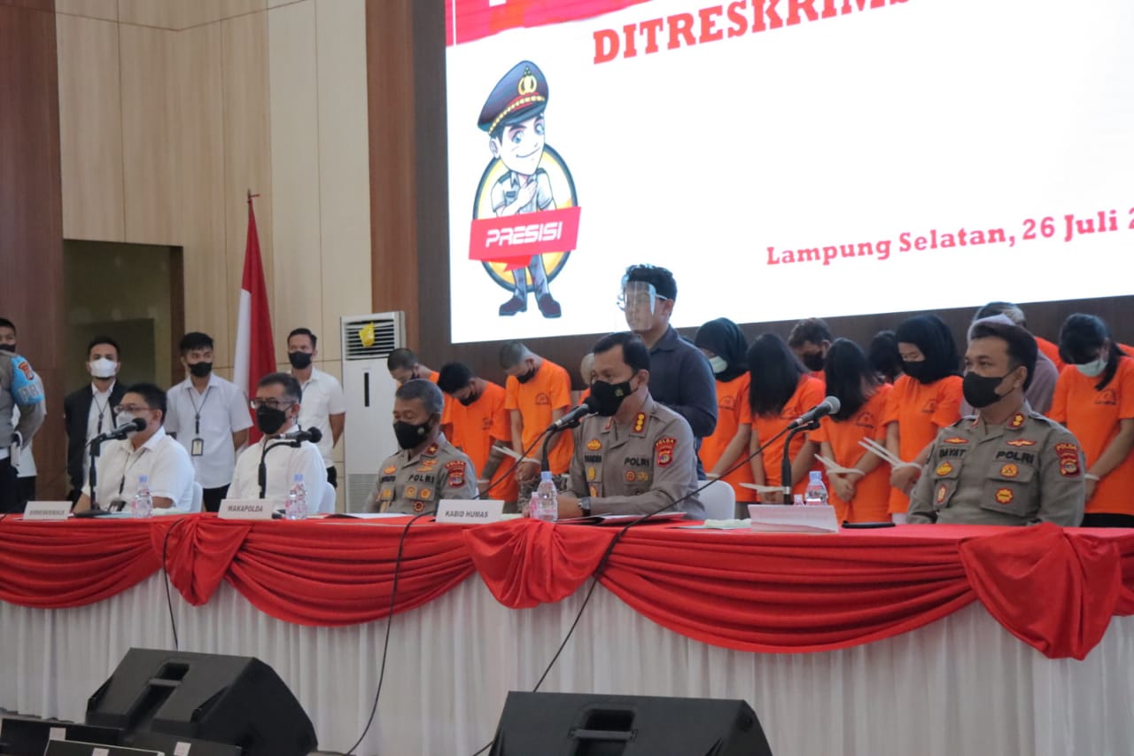Dua Selegram dan 25 Admin Judi Online di Amankan Polda Lampung