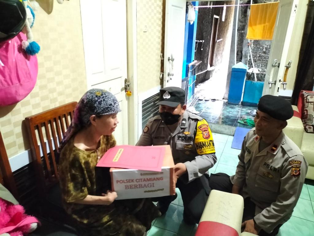 Polsek Citamiang Resor Sukabumi Kota Salurkan Bantuan Sosial Penyandang Disabilitas