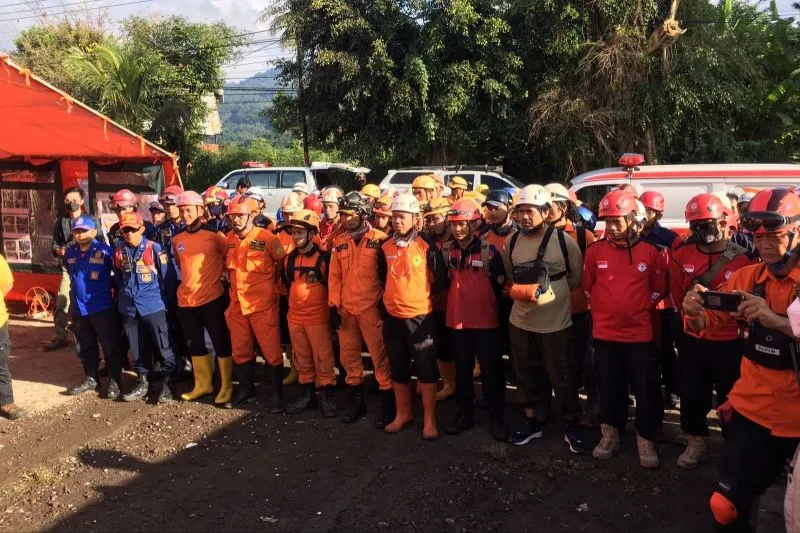 Tim SAR Cari 40 Orang Hilang Akibat Gempa Cianjur di Hari Keempat