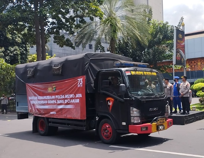 Polda Metro Jaya Kirim Bantuan Logistik untuk Korban Gempa Cianjur