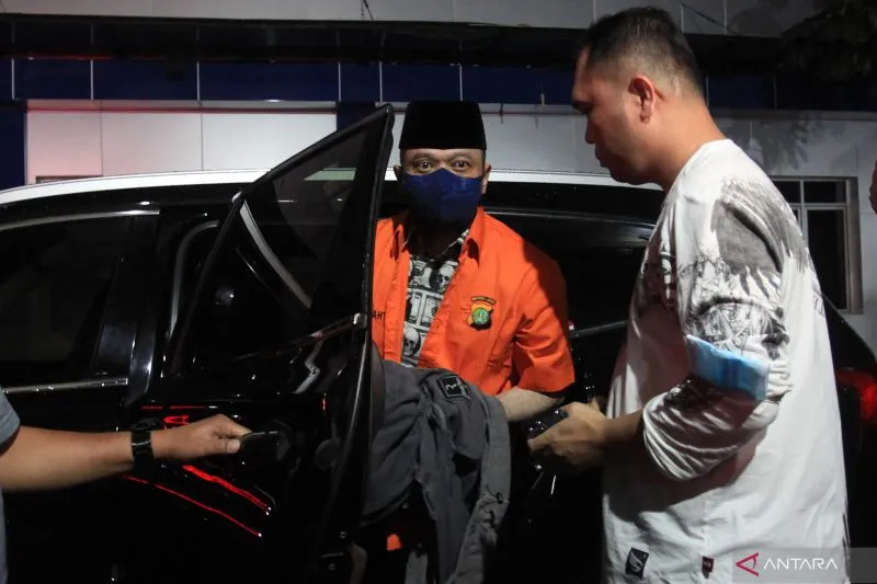 Polda Metro: Berkas Kasus Irjen Teddy Minahasa Masih Diperiksa Jaksa