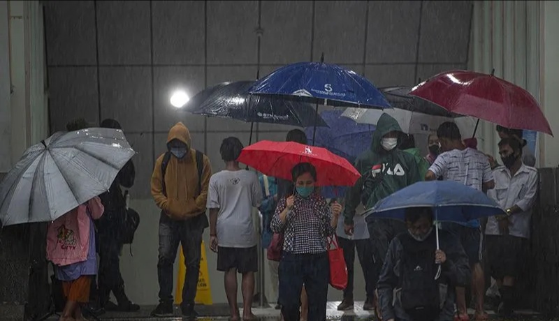 Rabu, Hujan Ringan Hingga Sedang Berpeluang Turun di Sejumlah Kota Besar