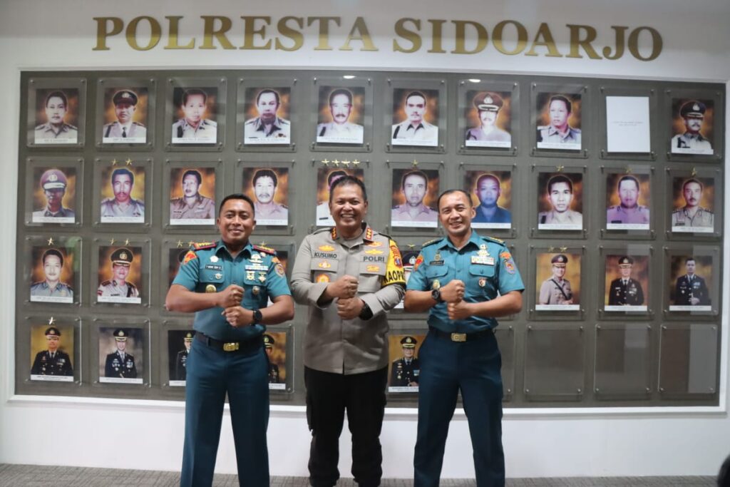 Jaga Dan Tingkatkan Soliditas, Komandan Brigif 2 Marinir Kunjungi Kapolresta Sidoarjo