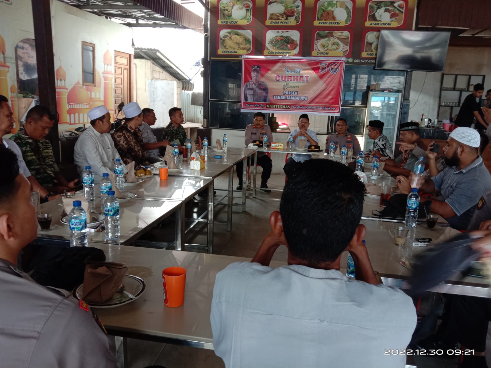 Jum’at Curhat, Kapolsek Tanah Jamboaye Kota Panton Labu Dengarkan Keluhan Masyarakat