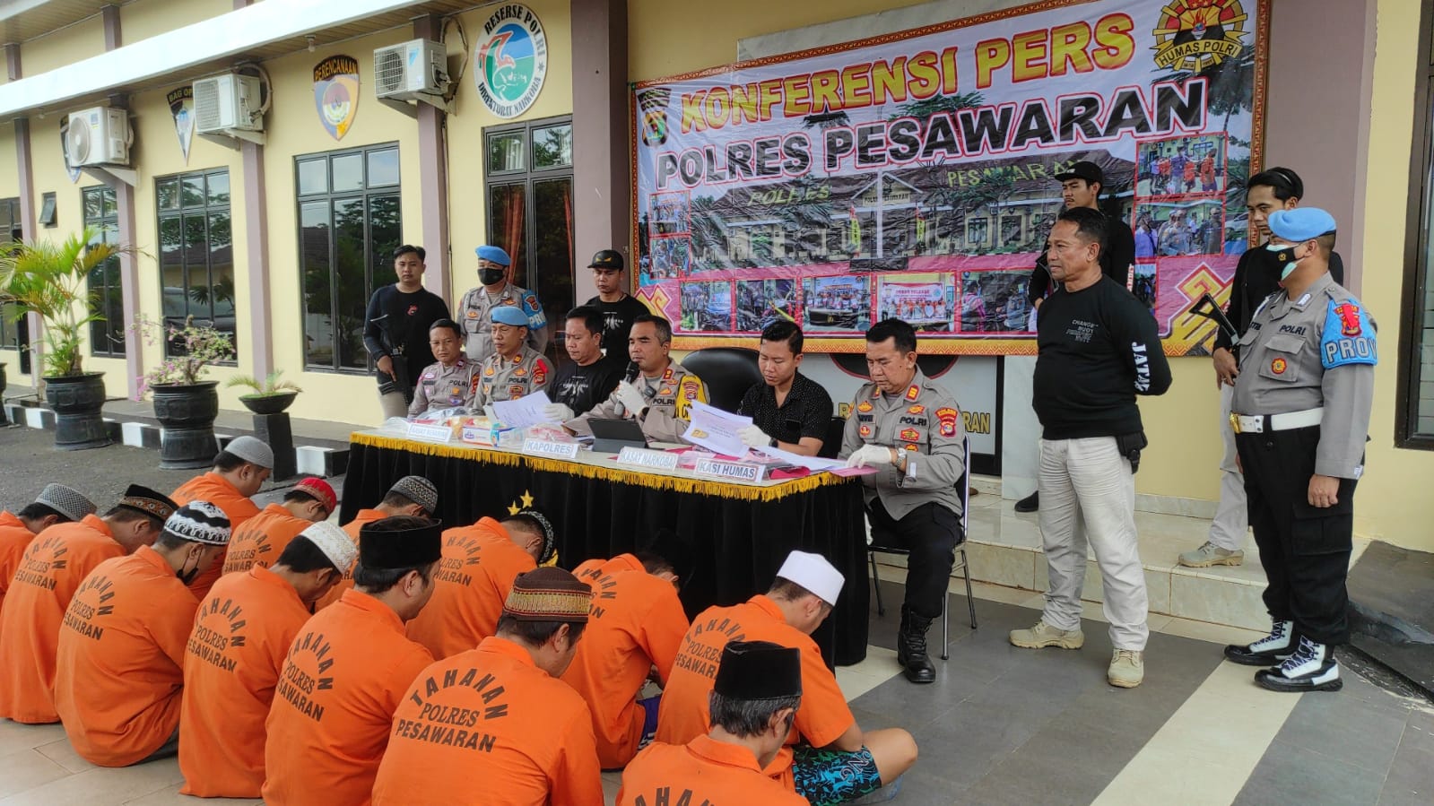 Polres Pesawaran Lampung Menggelar Konferensi Pers Akhir Tahun 2022