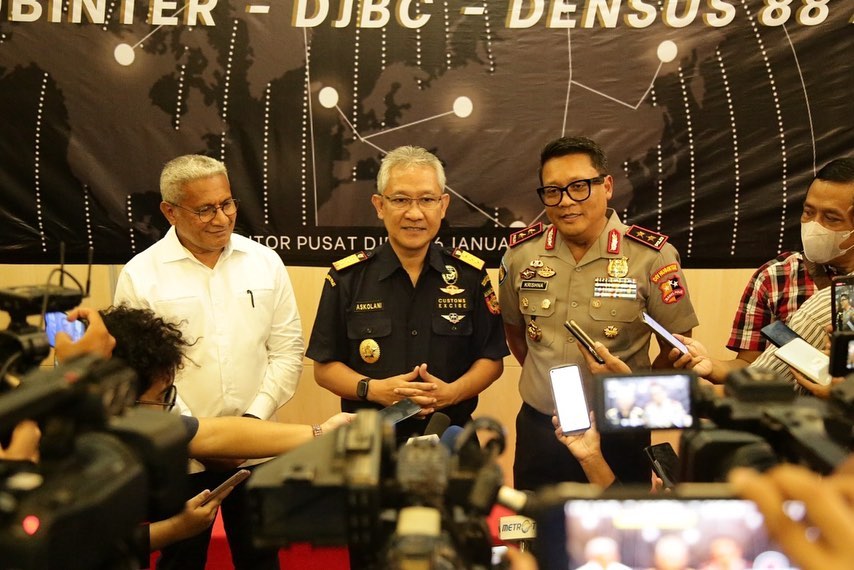 Polri – Bea & Cukai Jalin Kerja Sama Jaringan Interpol I-24/7 untuk Awasi Lalu Lintas Kejahatan Transnasional