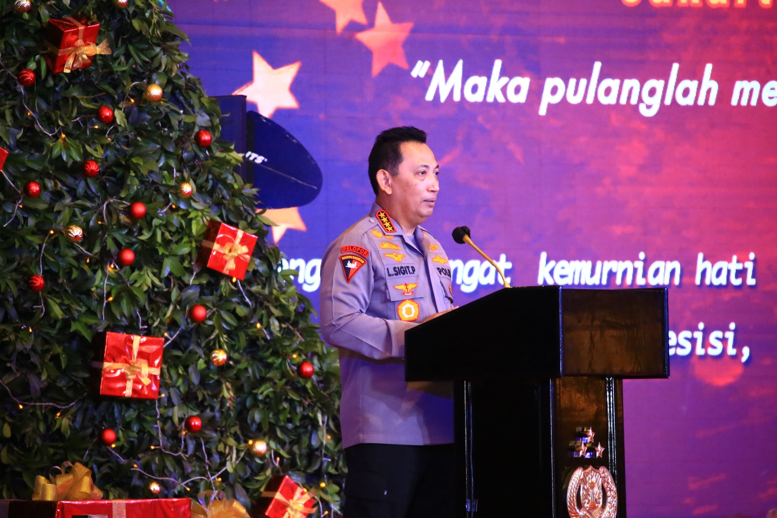 Kapolri Puji Toleransi dan Semangat Persatuan Pada Perayaan Natal Polri