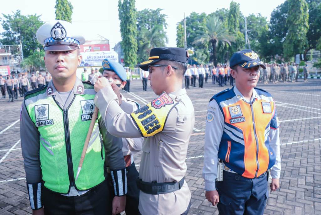Operasi Keselamatan Semeru 2023 Digelar Selama 2 Pekan, Kapolres Situbondo : Humanis Edukasi Masyarakat Agar Tertib Lalu Lintas