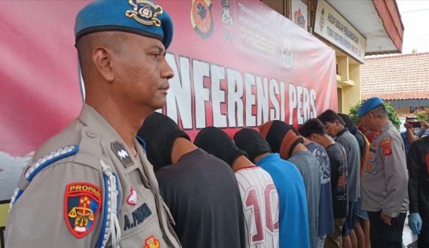 Polres Cirebon Kota Ringkus 7 Anggota Geng Motor yang Lakukan Penganiayaan