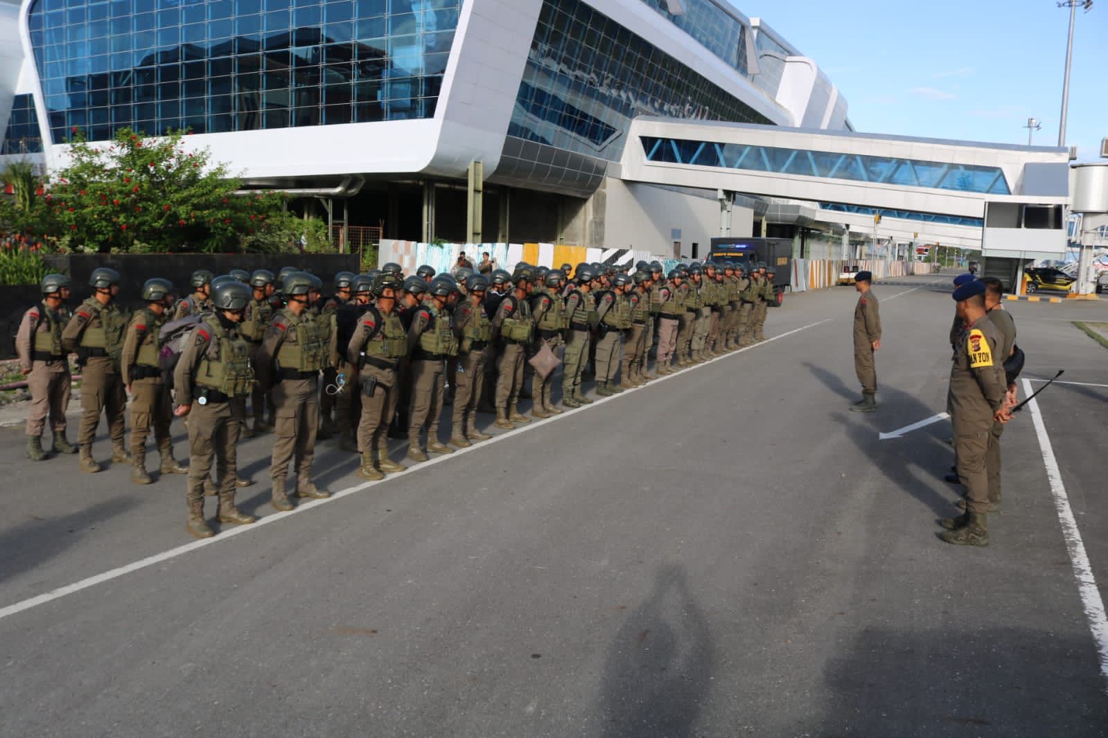 Tambahan Tenaga Medis Hingga Bahan Pokok Bagi Masyarakat Paro Tiba Di Papua