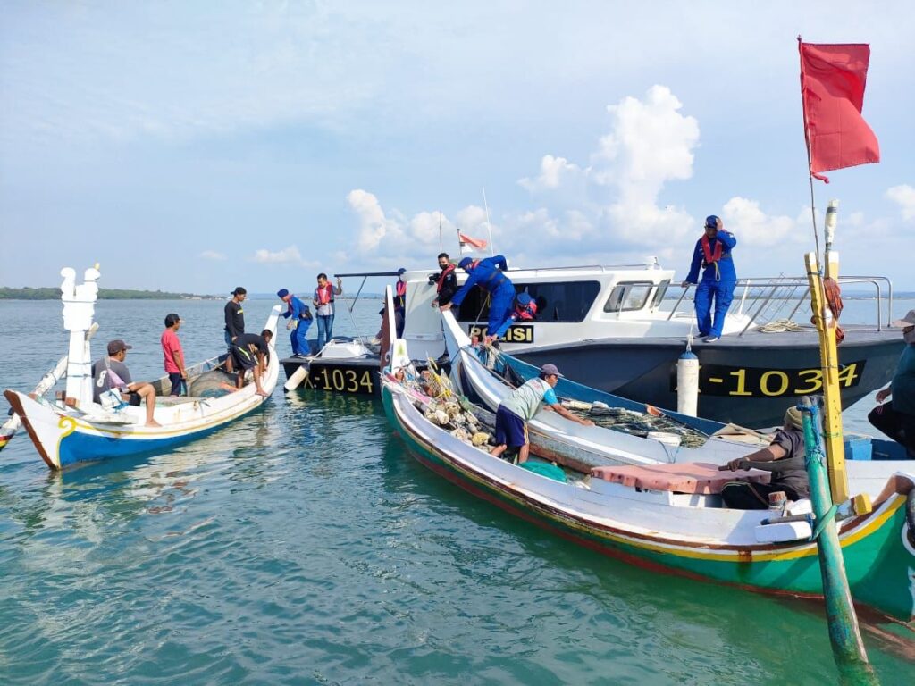 Polres Sumenep Himbau Pengguna Transportasi Laut Waspadai Cuaca Ekstrem