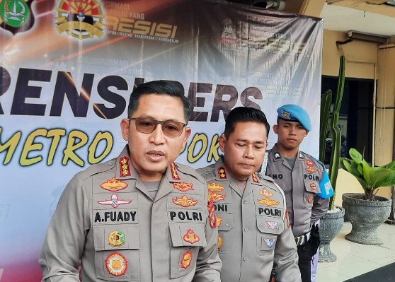 Polisi Tetapkan Terapis Pengepit Kepala Balita dengan Kaki di Depok Jadi Tersangka