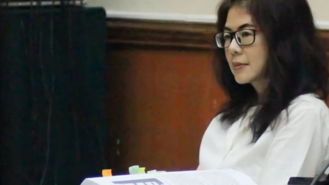 Linda Mengaku sebagai Istri Siri Teddy Minahasa