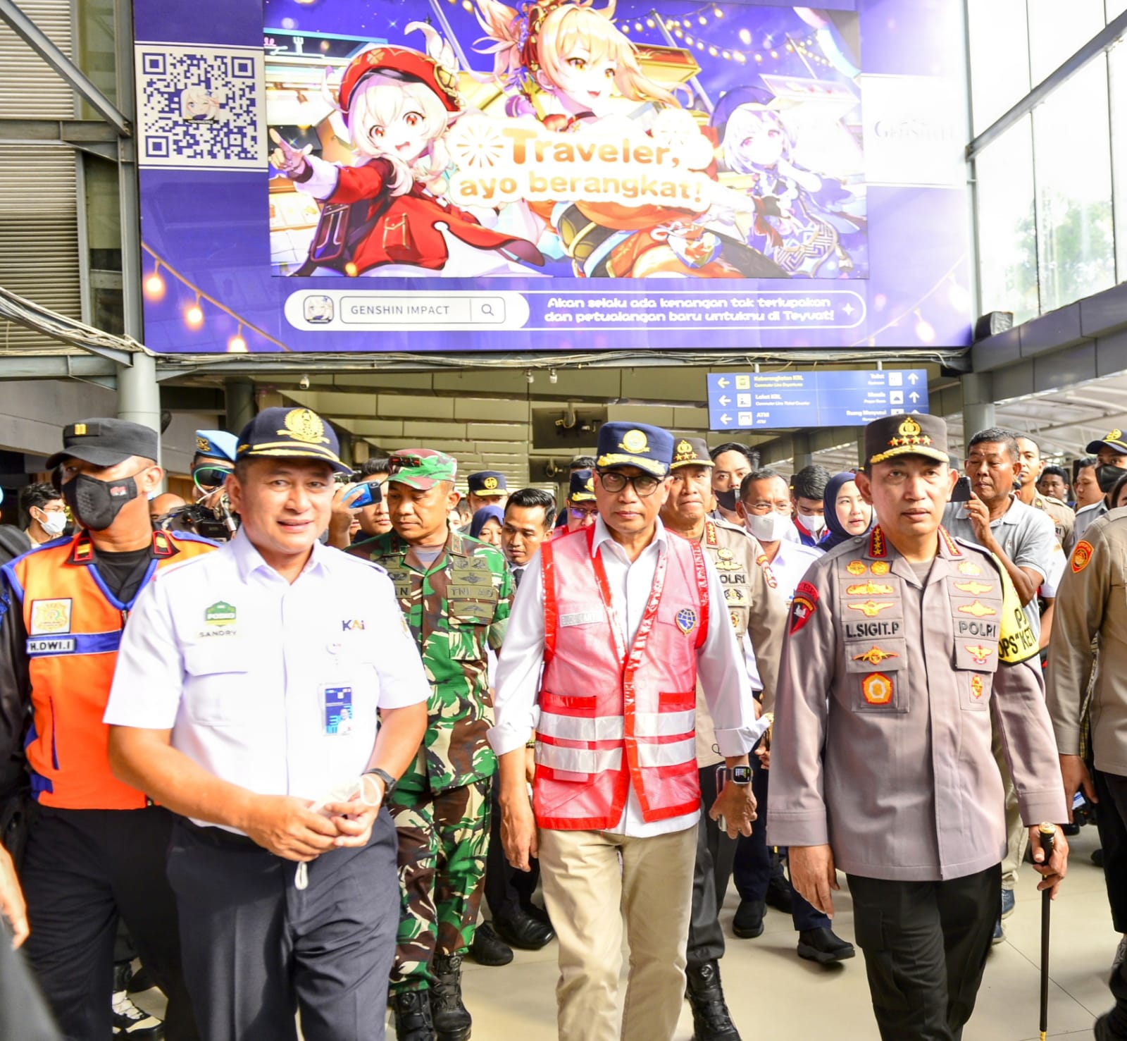 Tinjau Stasiun Pasar Senen, Kapolri: “Kereta Api Masih Jadi Transportasi Favorit Pemudik”.