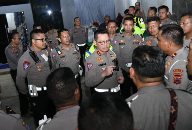 Kakorlantas Berikan Semangat Untuk Para Personel Polantas Pengamanan KTT Asean 2023