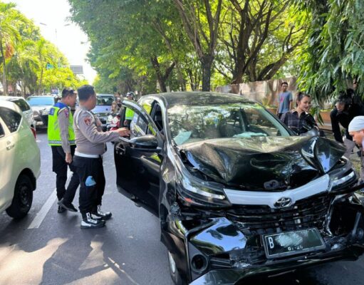 Tabrakan Mobil di Jalan Bandara Ngurah Rai Kerugian Materiil Hingga 60 Juta