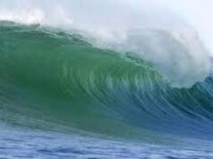 Peringatan BMKG Potensi Gelombang Tinggi di 20 Perairan Selama 3-5 April