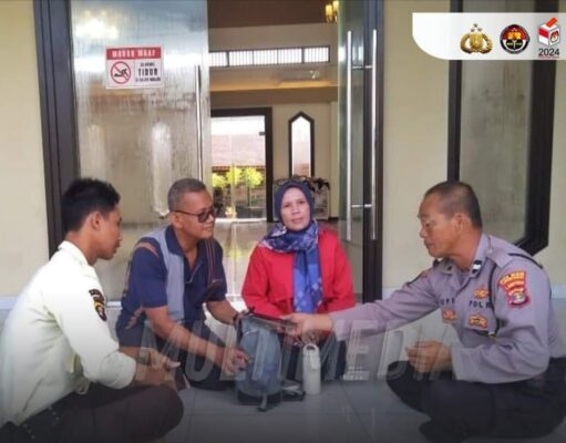 Polisi Temukan Tas Pemudik dan Selamatkan Uang Rp 100 Juta