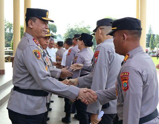 Halalbihalal Bersama Personel, Kapolda Sampaikan Terima Kasih Perayaan Idul Fitri 1445 H di Sulut Berjalan Aman