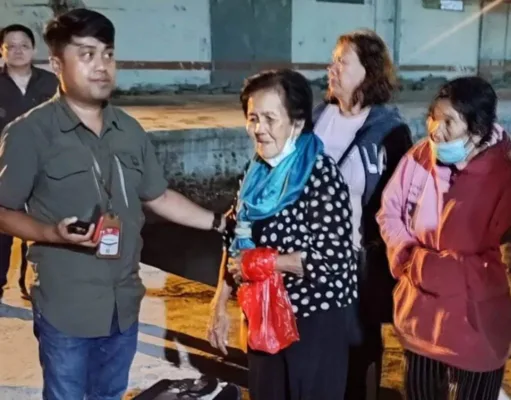 Ratusan Warga Terdampak Erupsi Gn Ruang Mengungsi ke Bitung