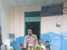 Bhabinkamtibmas Kelurahan Kedung Lumbu Ajak Anak TK Bermain dan Belajar Bersama
