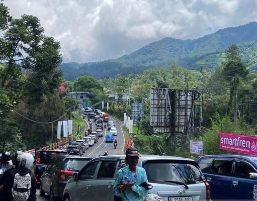Rekayasa Lalin Arah Puncak Diberlakukan Hari Ini
