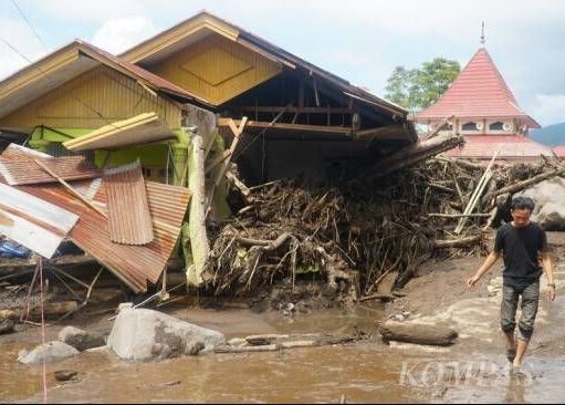 Lahar Dingin Pemicu Banjir Bandang di Sumbar Masih Mengancam Sampai Seminggu Kedepan