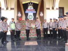 Bantuan Untuk Korban Bencana Sumbar Dari Polda Riau Tiba Di Polresta Bukittinggi
