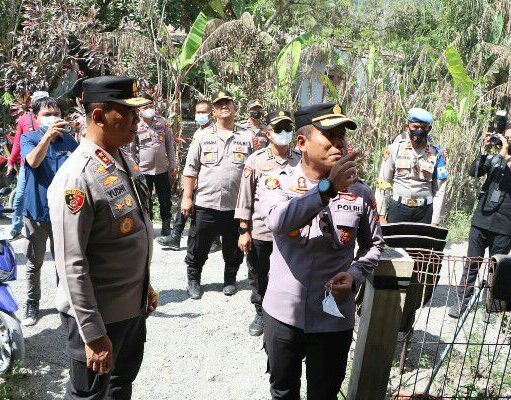 Kapolda dan Para PJU Lakukan Patroli Kamtibmas ke Tagulandang Pasca Erupsi Gunung Ruang
