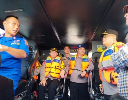 Event “World Surfing League Krui Pro 2024” Polda Lampung Terjunkan Tim Rescue dan Patroli Perairan