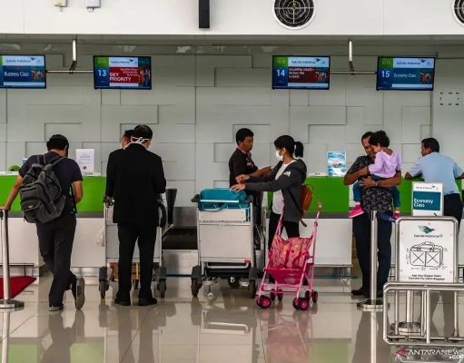 Waspada! Kasus COVID-19 Meningkat, Kemenkes Belum Berlakukan Pembatasan Perjalanan