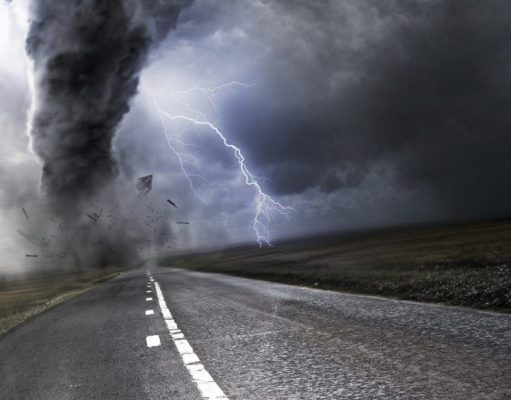 Badai Petir dan Tornado Melanda 4 Negara Bagian AS Menewaskan 21 Orang